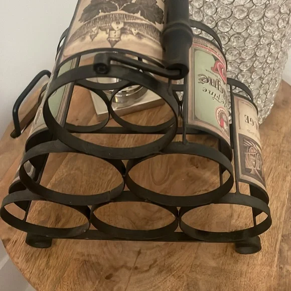 Vintage Style Wine Rack with Labels - Picture 4 of 5